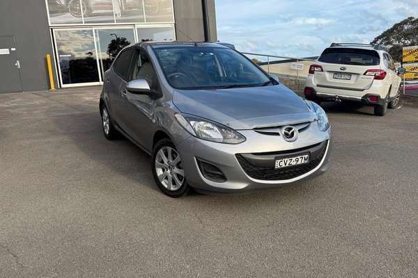 2014 Mazda 2